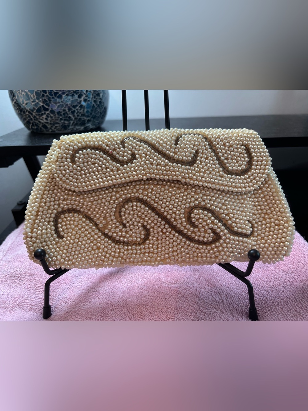 RARE Vintage 1950s Bags by Susan Hand Beaded Pearl Wave Clutch- Made In Japan